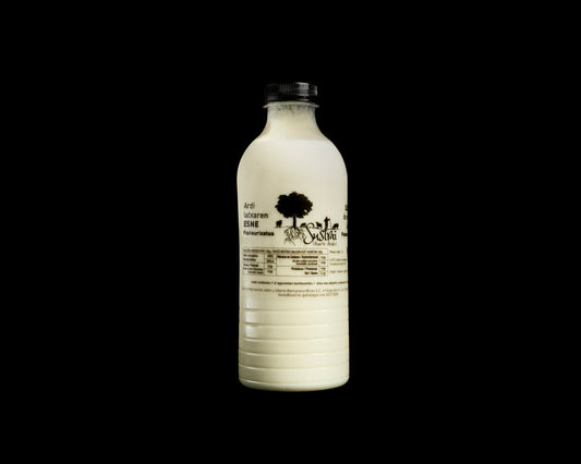 Leche de oveja latxa