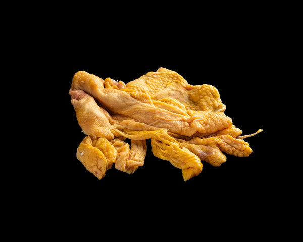 Pieles de pollo de caserío frescas, para dorar o hacer chicharrón